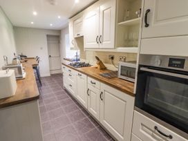 Sea View - South Wales - 1069927 - thumbnail photo 14
