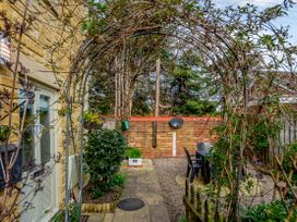 Jasmine Cottage - Cotswolds - 1070175 - thumbnail photo 3