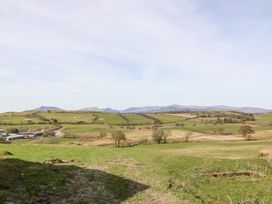 Orsedd Wen Farmhouse - North Wales - 1070178 - thumbnail photo 33