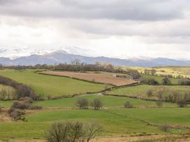 Orsedd Wen Farmhouse - North Wales - 1070178 - thumbnail photo 30