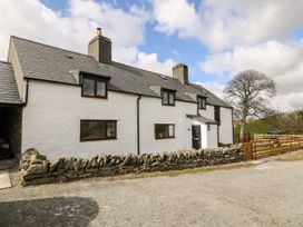 Orsedd Wen Farmhouse - North Wales - 1070178 - thumbnail photo 1