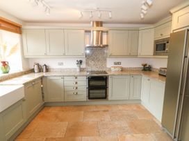 Cwm - North Wales - 1070180 - thumbnail photo 13