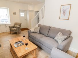 Harts Cottage - Scottish Lowlands - 1073075 - thumbnail photo 7