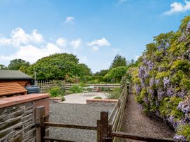 Harts Cottage - Scottish Lowlands - 1073075 - thumbnail photo 22
