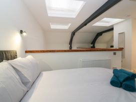 The Dance Hall at The Institute Executive Apartments - Scottish Lowlands - 1073125 - thumbnail photo 14