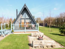 Silver Birch Lodge - Peak District & Derbyshire - 1073126 - thumbnail photo 1