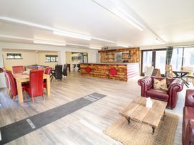 Silver Birch Lodge - Peak District & Derbyshire - 1073126 - thumbnail photo 33