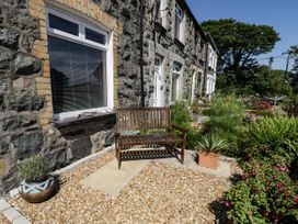 4 Arvonia Terrace - North Wales - 1073336 - thumbnail photo 2