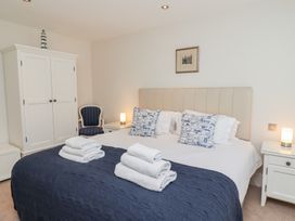 Porthminster View - Cornwall - 1073985 - thumbnail photo 19