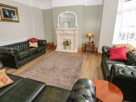 23 Carmen Sylva Road - North Wales - 1074675 - thumbnail photo 4