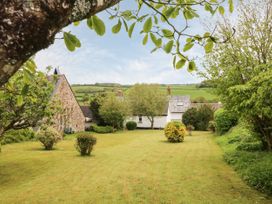 Courtyard Cottage - Devon - 1075100 - thumbnail photo 19