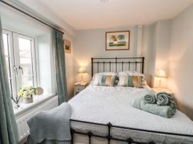 Jasmine Cottage - Peak District - 1075119 - thumbnail photo 11