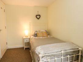 Jasmine Cottage - Peak District - 1075119 - thumbnail photo 12