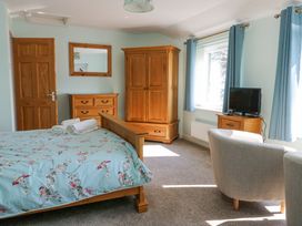 Pilots Loft - Anglesey - 1075396 - thumbnail photo 10