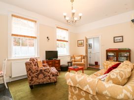 Magdalene House - Lincolnshire - 1075717 - thumbnail photo 9