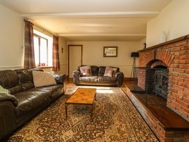 Farm Cottage - North Yorkshire (incl. Whitby) - 1075805 - thumbnail photo 16