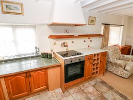 Stable Cottage - South Wales - 1075860 - thumbnail photo 11