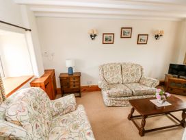 Stable Cottage - South Wales - 1075860 - thumbnail photo 6