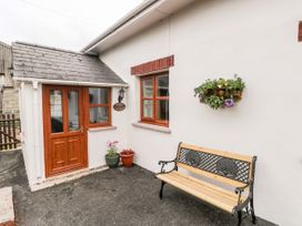 Stable Cottage - South Wales - 1075860 - thumbnail photo 1