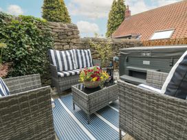The Hideaway - North Yorkshire (incl. Whitby) - 1075934 - thumbnail photo 24