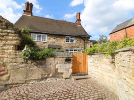Arch Cottage - Lincolnshire - 1076011 - thumbnail photo 1