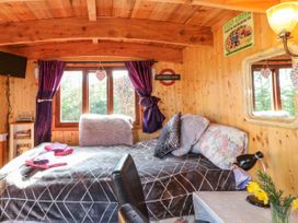 Packhorse Shepherd’s Hut - Peak District & Derbyshire - 1076139 - thumbnail photo 7