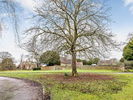 April Cottage - Cotswolds - 1076299 - thumbnail photo 44