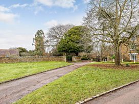 April Cottage - Cotswolds - 1076299 - thumbnail photo 42