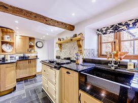 April Cottage - Cotswolds - 1076299 - thumbnail photo 12