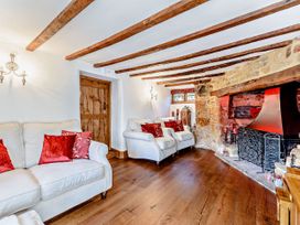 April Cottage - Cotswolds - 1076299 - thumbnail photo 4