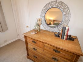 Manor Barn Cottage - Peak District - 1076514 - thumbnail photo 17