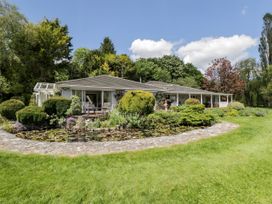 The River House. Avon Valley. Stonehenge (with fishing) - Somerset & Wiltshire - 1076792 - thumbnail photo 37