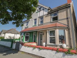 131 Trinity Avenue - North Wales - 1077590 - thumbnail photo 1