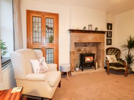 Woodbine Cottage - Peak District - 1077706 - thumbnail photo 6