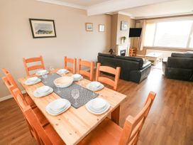 Murmur y Mor - South Wales - 1077723 - thumbnail photo 8
