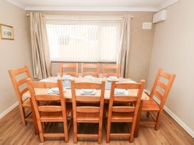 Murmur y Mor - South Wales - 1077723 - thumbnail photo 10