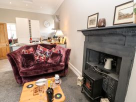 Ronnie's Roost - Yorkshire Dales - 1078125 - thumbnail photo 7