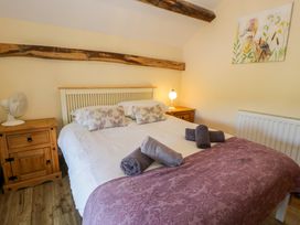 Cornel Clyd - North Wales - 10786 - thumbnail photo 13