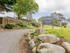 Ael Y Bryn Country House - North Wales - 1078849 - thumbnail photo 30