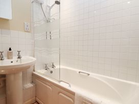 Maple Cottage - Cotswolds - 1079006 - thumbnail photo 21