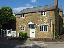 Hollytree Cottage - Cotswolds - 1079076 - thumbnail photo 1