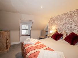 Griffin Cottage - Scottish Highlands - 1079392 - thumbnail photo 15
