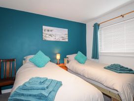 Griffin Cottage - Scottish Highlands - 1079392 - thumbnail photo 16