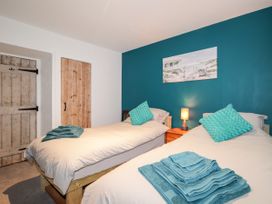 Griffin Cottage - Scottish Highlands - 1079392 - thumbnail photo 17