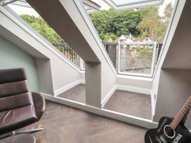 The Sigma Penthouse - North Wales - 1079460 - thumbnail photo 11