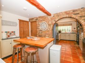 Coronation Cottage - Norfolk - 1079613 - thumbnail photo 7