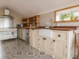 Sunset Cottage - Cornwall - 1080031 - thumbnail photo 6