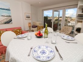 Beckford Cottage - Isle of Wight & Hampshire - 1080042 - thumbnail photo 7