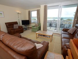 Slipway 14 - Cornwall - 1080216 - thumbnail photo 2