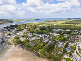 Landers Field - Cornwall - 1080642 - thumbnail photo 38